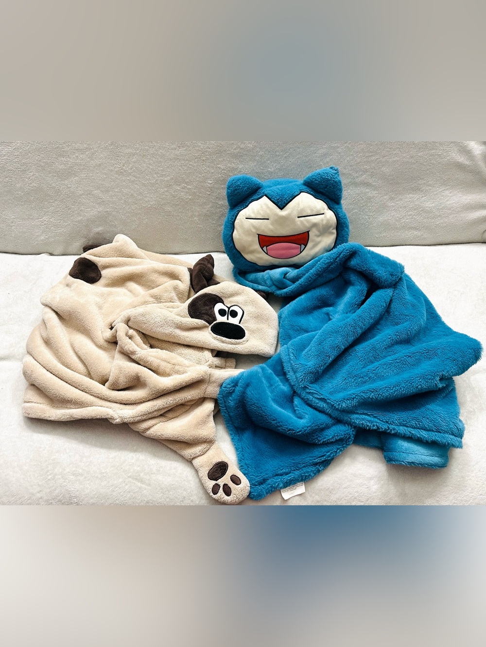 Pokemon Snorlax Hooded & Berkshire Cuddly Buddy Hooded Puppy Blanket-30x50 Inch